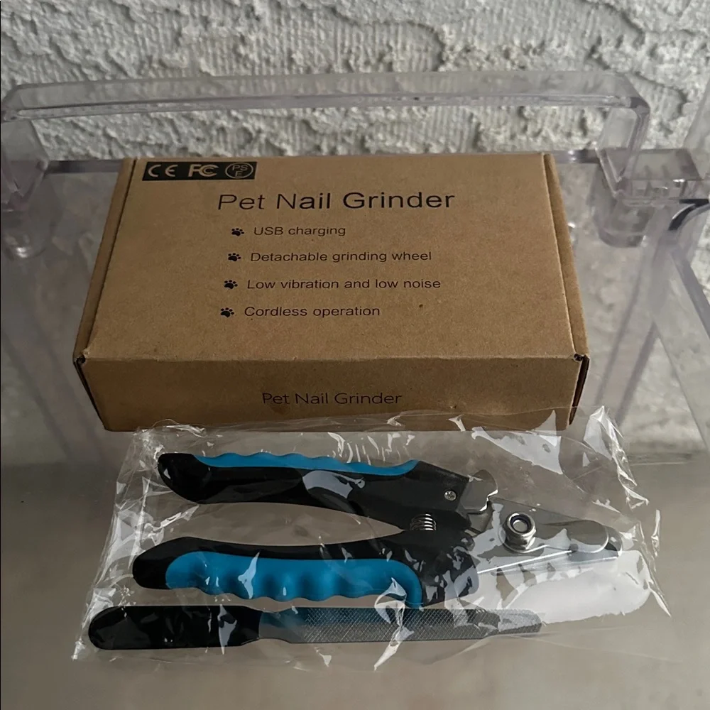 PawfectPawz™ Silent Cordless Nail Grinder with Clipper & filer-new set in a box